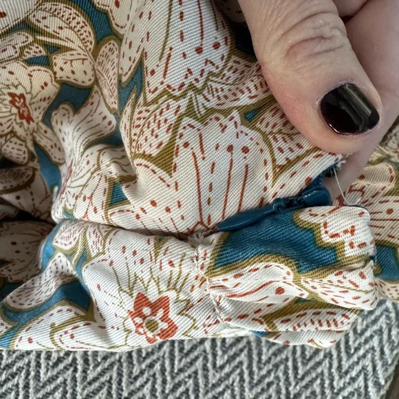 Anthropologie Floral High Waist Shorts- Blue and Cream - Picture 3 of 13